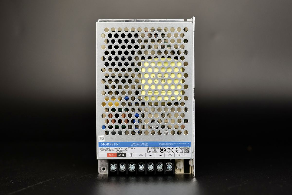 Fuente de poder Compatible con A1